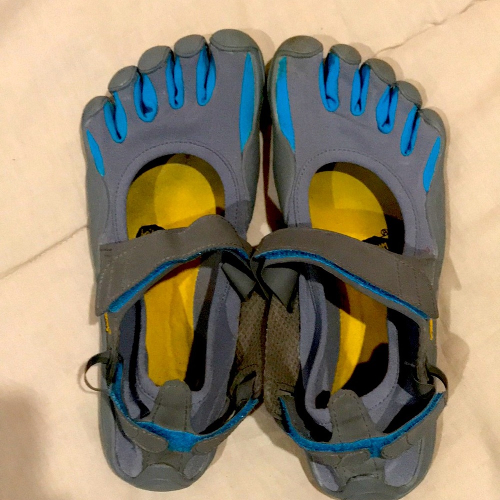 Vibram Five Fingers 41